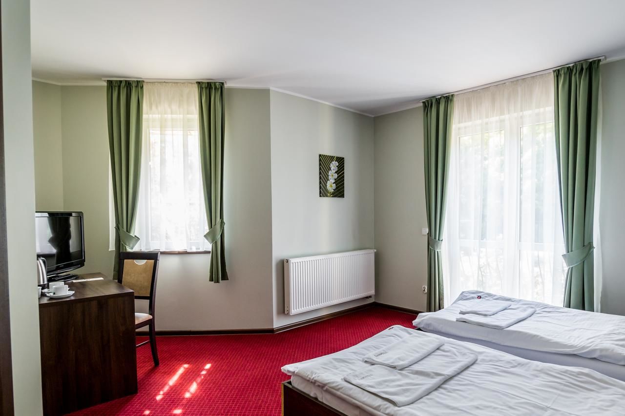 Отели типа «постель и завтрак» Hotel Walewscy Гданьск-Рембехово-16
